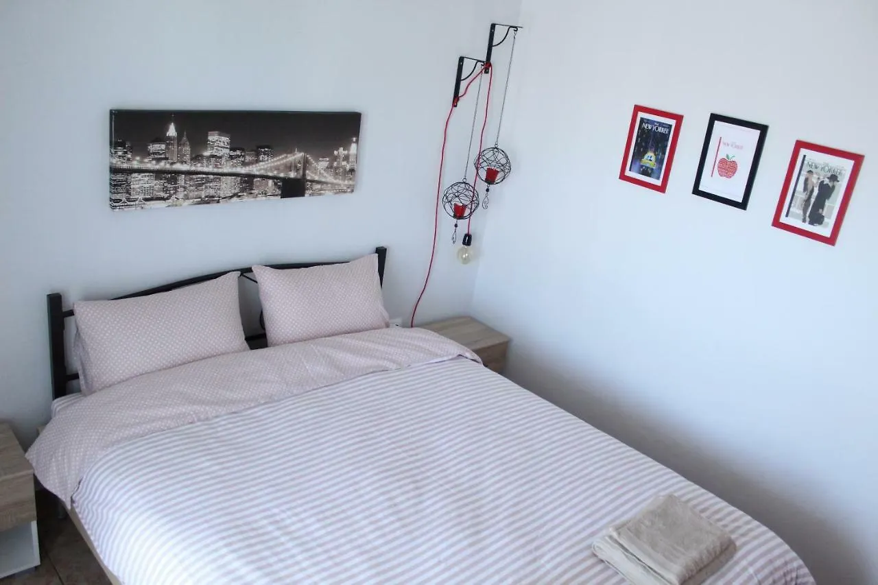 Unique Skyview Apartment-Downtown سالونيك شقة