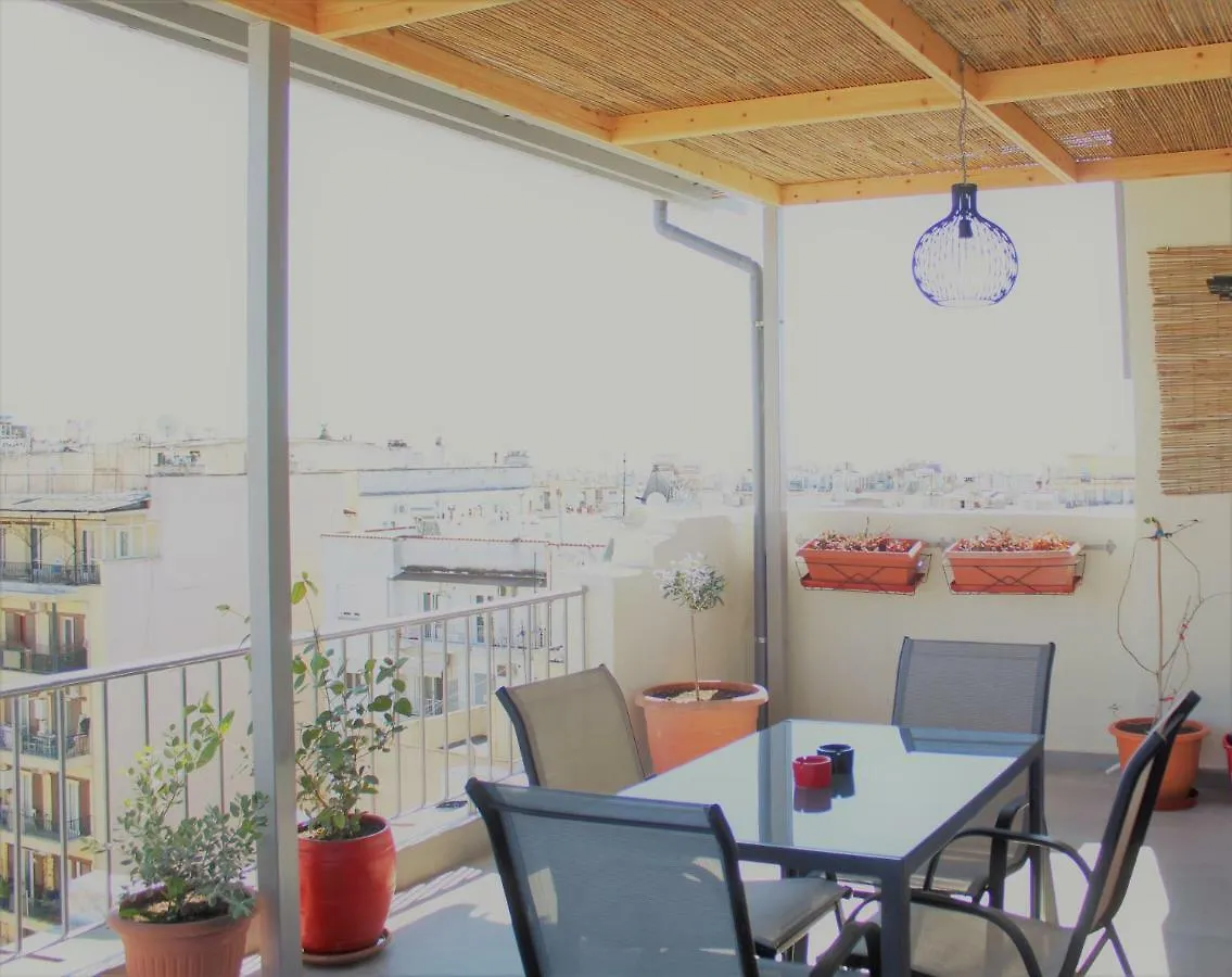 Unique Skyview Apartment-Downtown سالونيك شقة